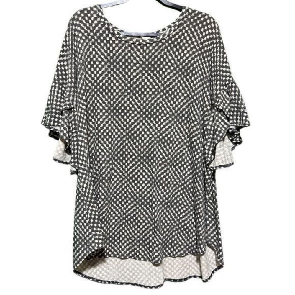Women's Patterned Ruffle Short Sleeve Top Plus Size 3X Black/White